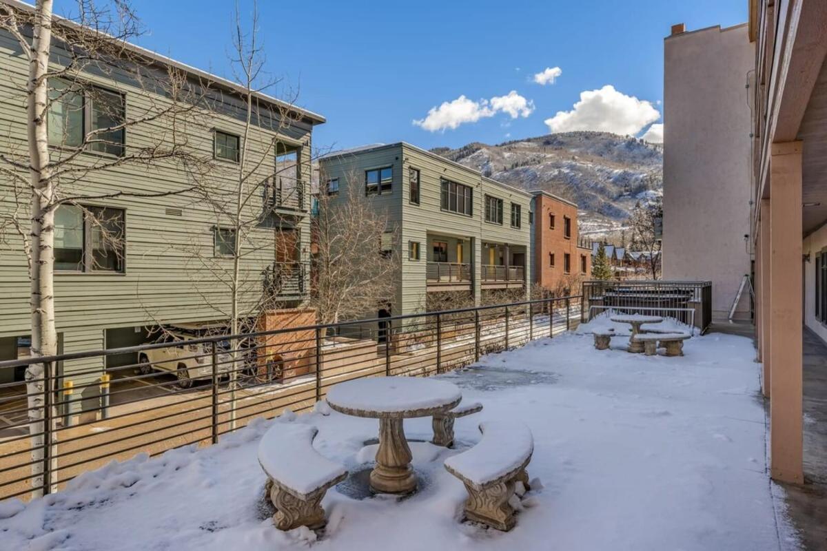 New Listing 2Br 2Ba Condo - Mountain Views Aspen Exteriér fotografie